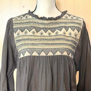 Alamwar Walk The Earth Embroidered Boho Peasant Long Sleeve Top Small Gray Beige
